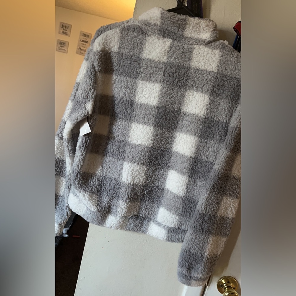 Fleece pullover